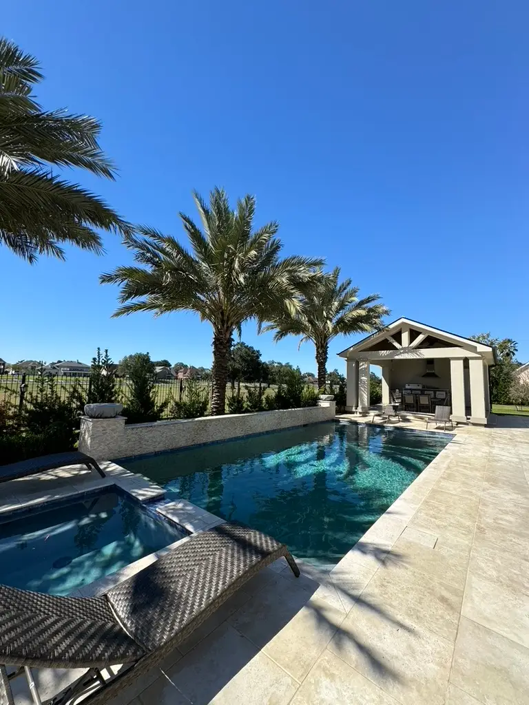 Backyard Patio Screens in Covington, Mandeville, New Orleans, Slidell, Hammond, Ponchatoula, Baton Rouge